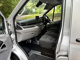Used 2023 Maxus Deliver 9 L3 H2 Silver - Interior and Exterior details 14