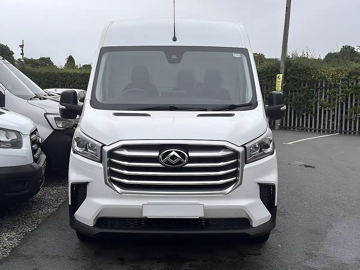 Used 2023 Maxus Deliver 9 L3H2 White - Interior and Exterior details 12