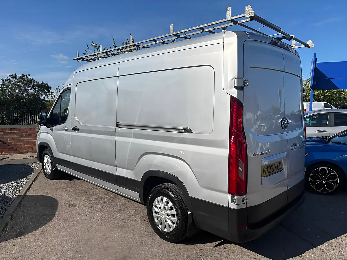 Used 2023 Maxus Deliver 9 Lux Silver - Interior and Exterior details 15