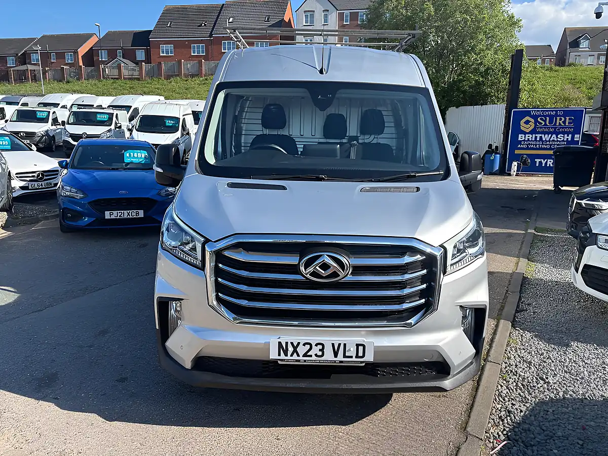 Used 2023 Maxus Deliver 9 Lux Silver - Interior and Exterior details 3