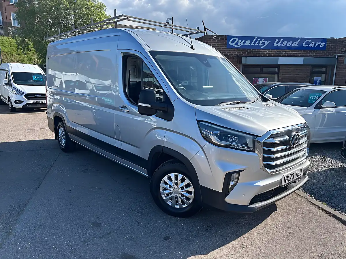 Used 2023 Maxus Deliver 9 Lux Silver - Interior and Exterior details 5