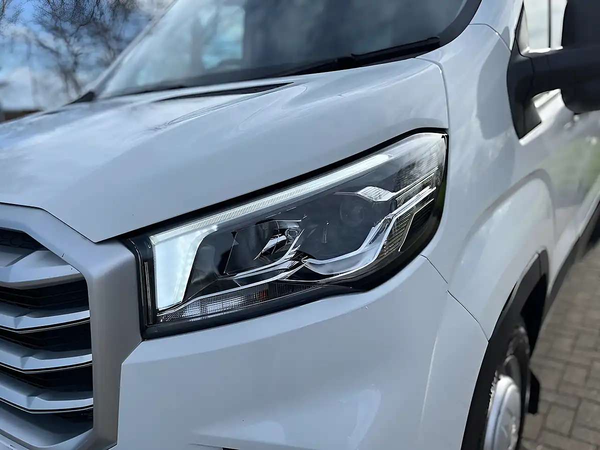 Used 2023 Maxus Deliver 9 Panel Van L3 H2 White - Interior and Exterior details 6