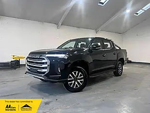 Used 2023 Maxus T90 Pick-Up Black - Interior and Exterior details 7