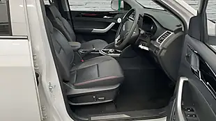 Used 2023 Maxus T90ev Elite White - Interior and Exterior details 9