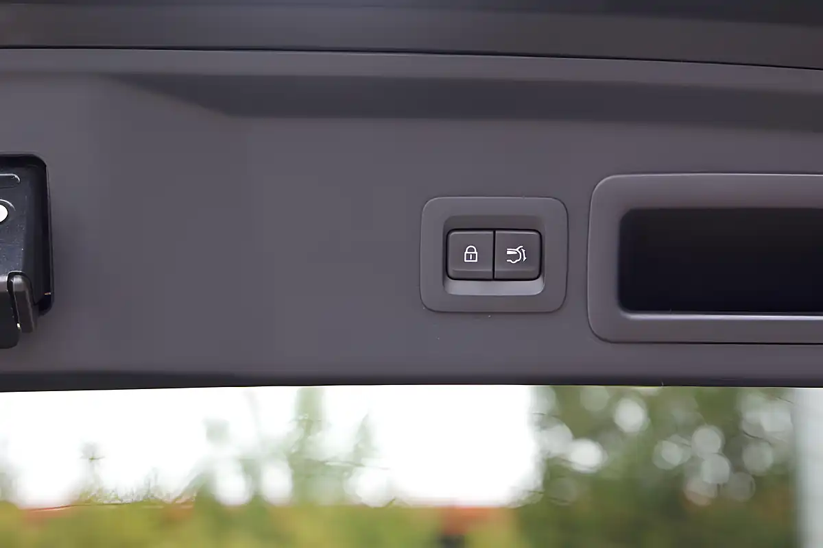 Used 2023 Mazda CX-30 Sport Lux Gunmetal Grey - Interior and Exterior details 15