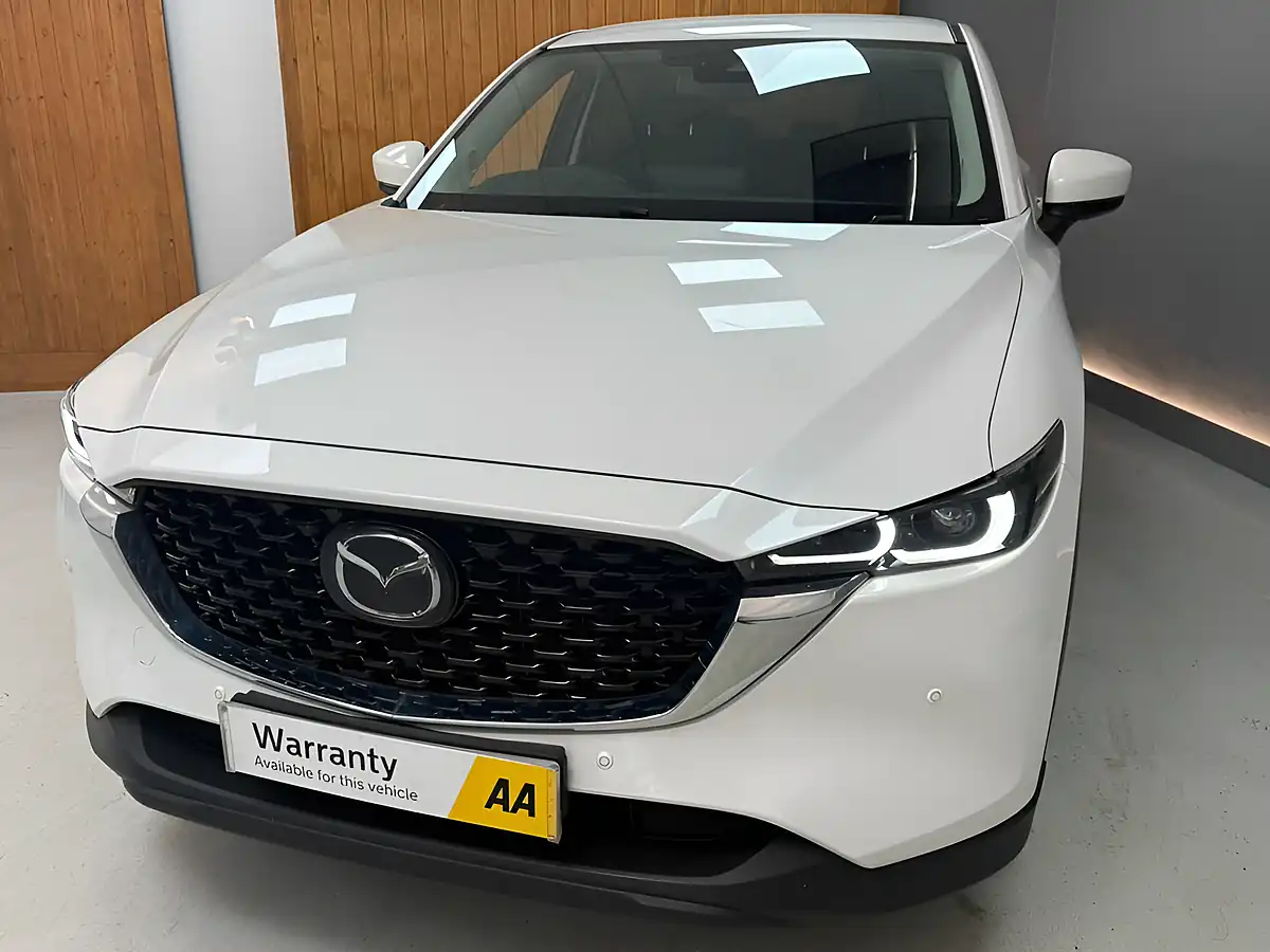Used 2023 Mazda CX-5 Se-L White - Interior and Exterior details 13