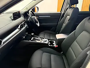 Used 2023 Mazda CX-5 Se-L White - Interior and Exterior details 18
