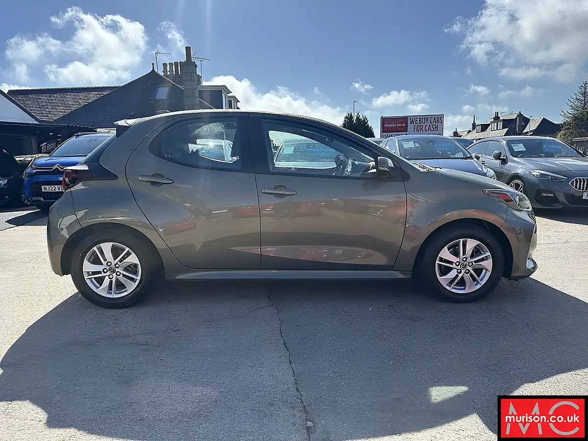 Used 2023 Mazda Mazda2 Agile Bronze - Interior and Exterior details 3
