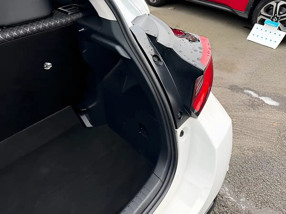 Used 2023 Mazda Mazda2 Agile White - Interior and Exterior details 11