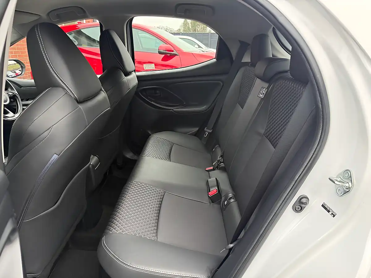 Used 2023 Mazda Mazda2 Agile White - Interior and Exterior details 14