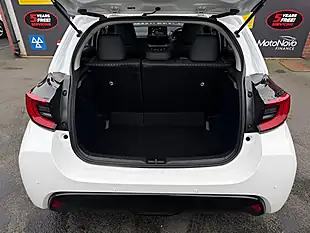 Used 2023 Mazda Mazda2 Agile White - Interior and Exterior details 9