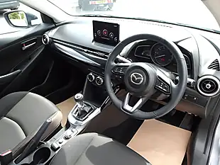 Used 2023 Mazda Mazda2 Se-L Sonic Silver - Interior and Exterior details 10