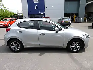 Used 2023 Mazda Mazda2 Se-L Sonic Silver - Interior and Exterior details 11