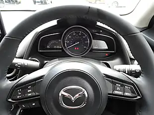 Used 2023 Mazda Mazda2 Se-L Sonic Silver - Interior and Exterior details 7