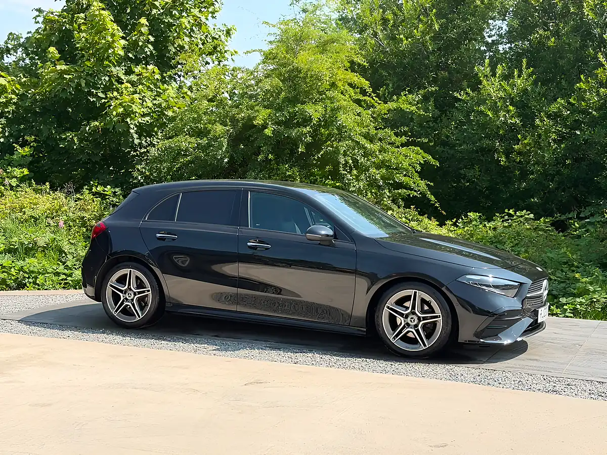 Used 2023 Mercedes-Benz a Class AMG Line (premium) Black - Interior and Exterior details 11
