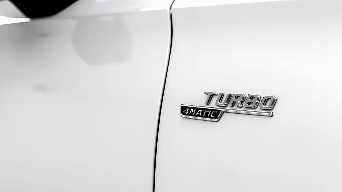 Used 2023 Mercedes-Benz a Class Premium Plus White - Interior and Exterior details 7