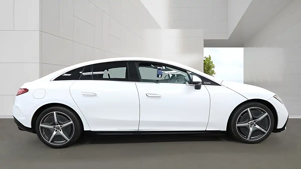 Used 2023 Mercedes-Benz Eqe AMG Line (premium) White - Interior and Exterior details 5