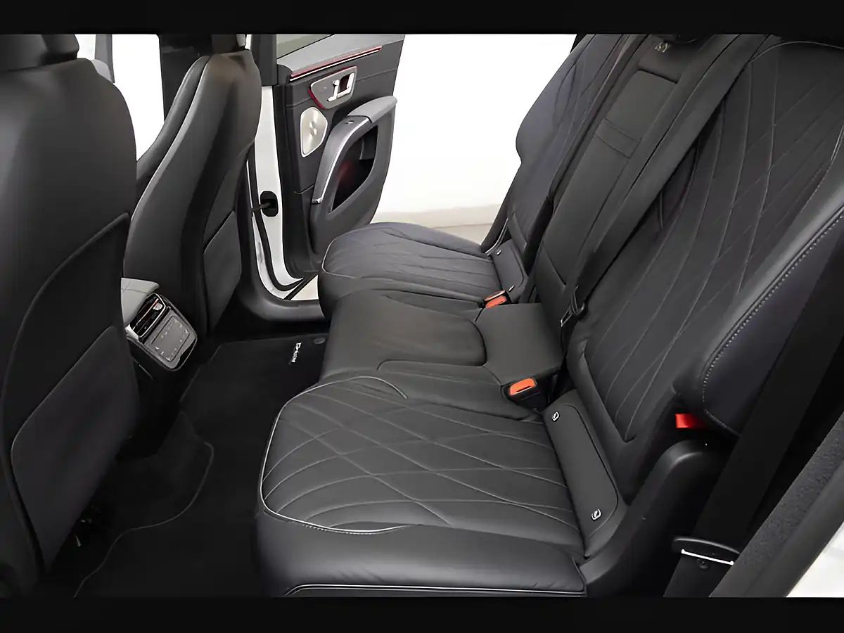 Used 2023 Mercedes-Benz Eqs AMG Line (premium Plus) White - Interior and Exterior details 14