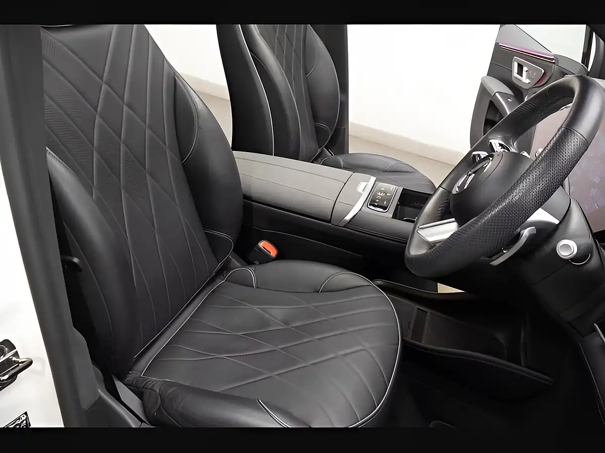 Used 2023 Mercedes-Benz Eqs AMG Line (premium Plus) White - Interior and Exterior details 17