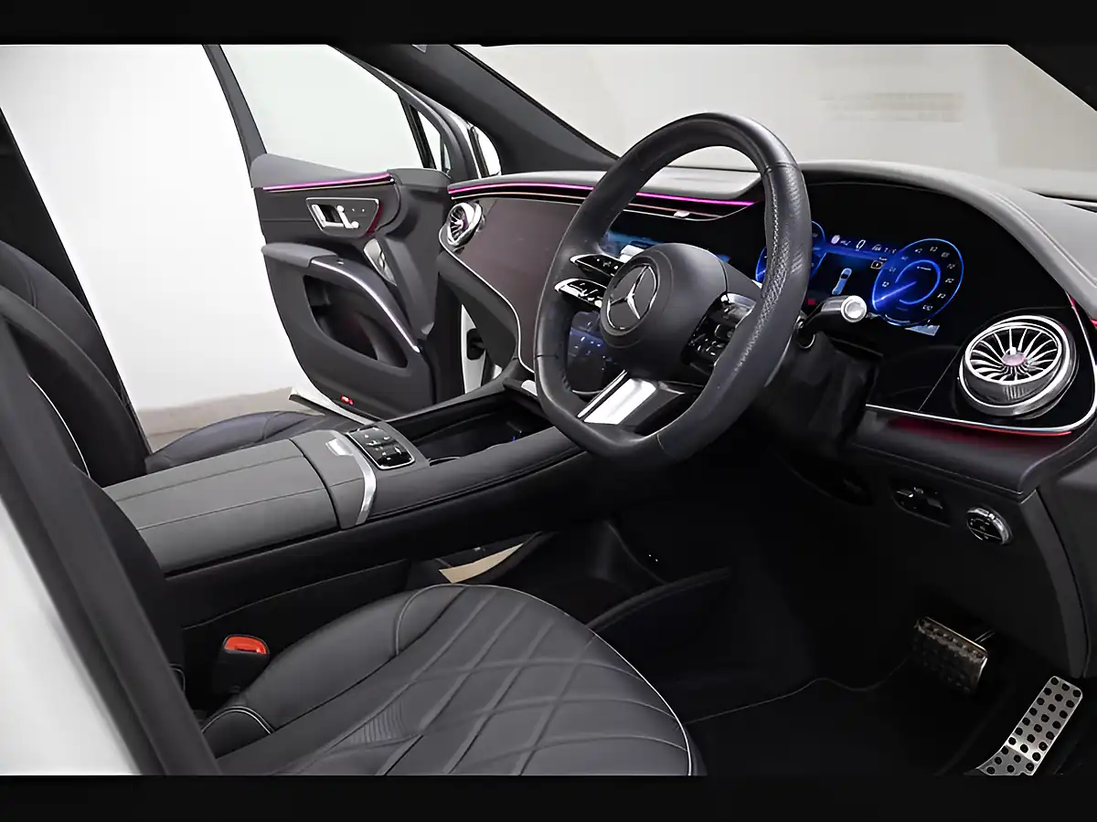 Used 2023 Mercedes-Benz Eqs AMG Line (premium Plus) White - Interior and Exterior details 18