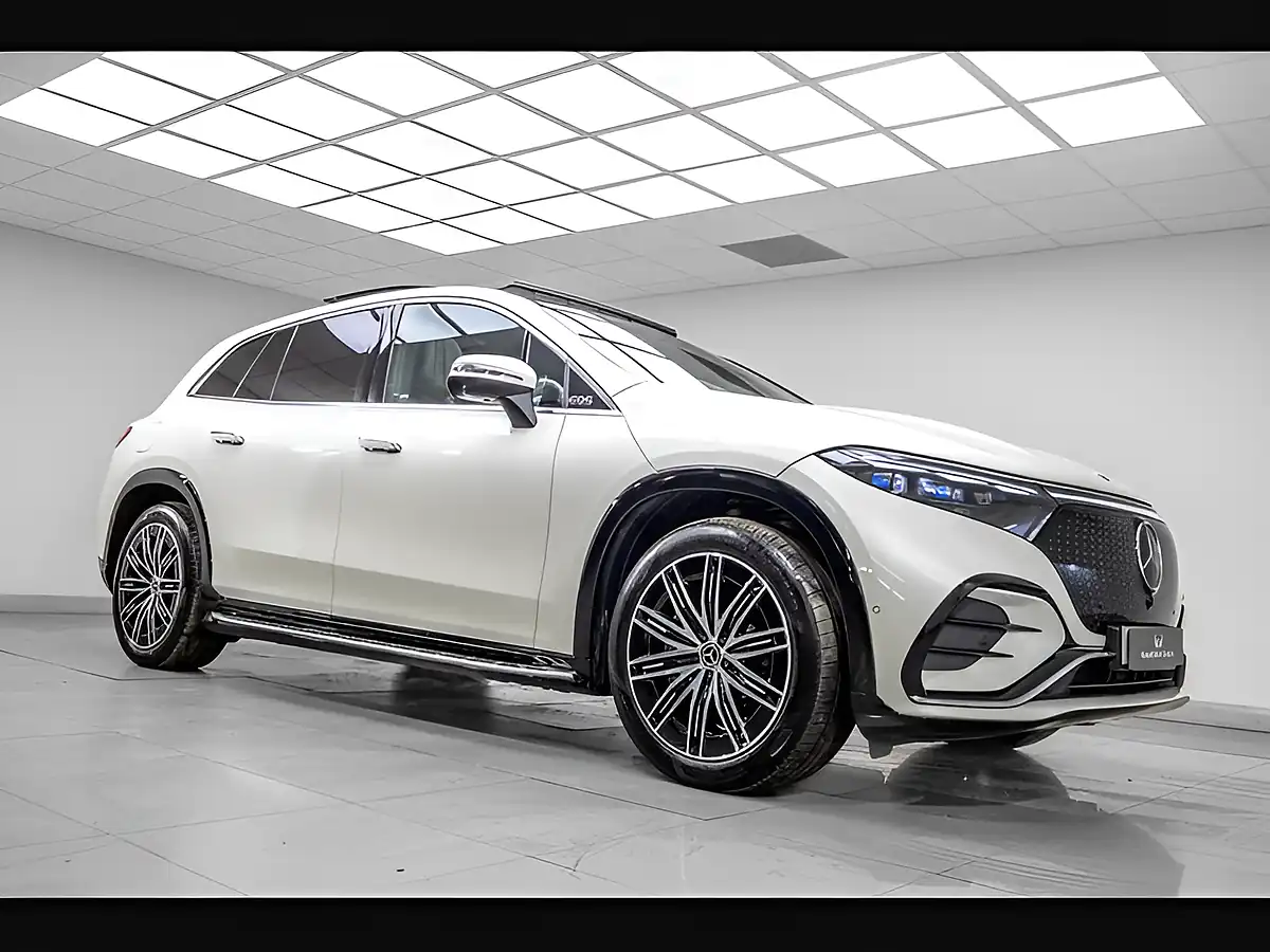 Used 2023 Mercedes-Benz Eqs AMG Line (premium Plus) White - Interior and Exterior details 9