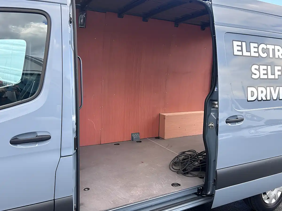 Used 2023 Mercedes-Benz Esprinter Progressive Blue - Interior and Exterior details 14