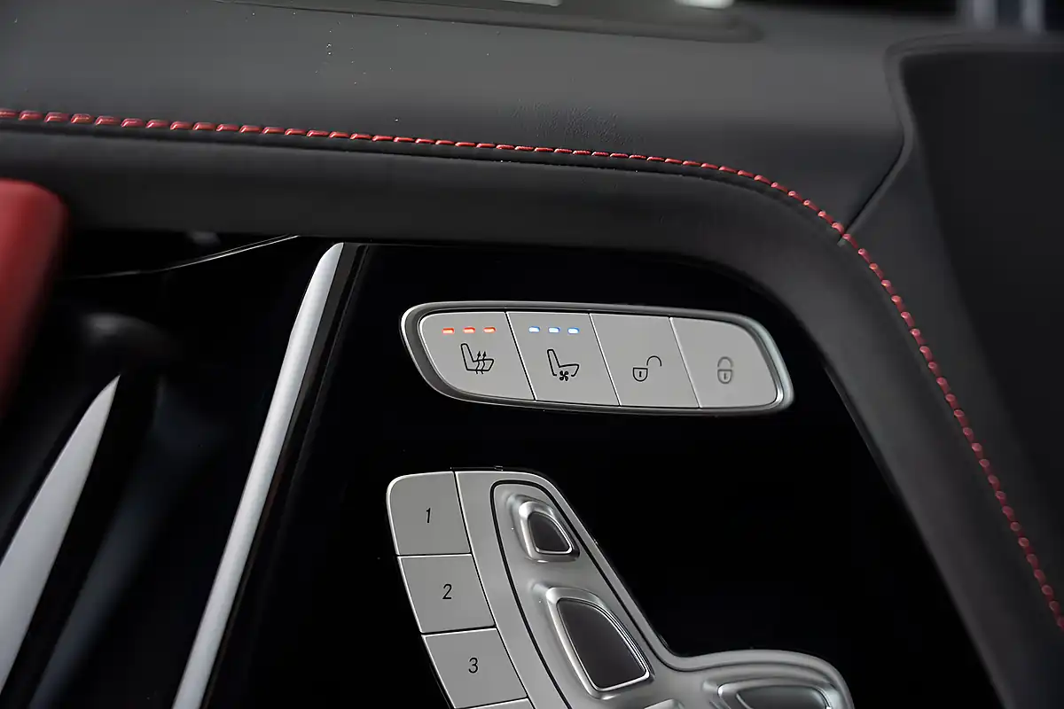 Used 2023 Mercedes-Benz G Class AMG Carbon Edition Grey - Interior and Exterior details 18