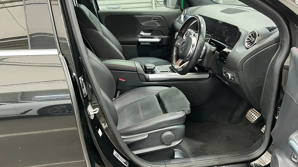 Used 2023 Mercedes-Benz Gla AMG Line (executive) Black - Interior and Exterior details 7