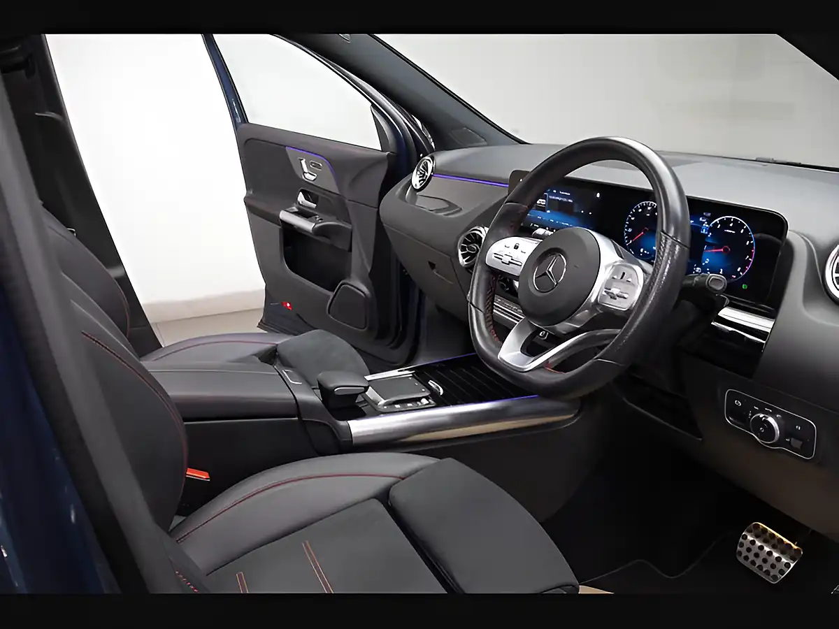 Used 2023 Mercedes-Benz Gla AMG Line Night Edition (premium Plus) Blue - Interior and Exterior details 15