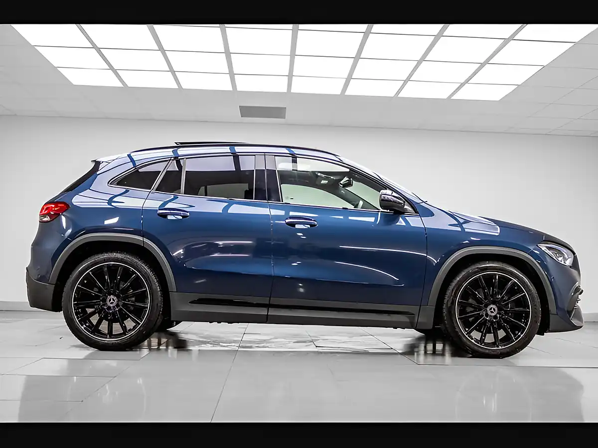 Used 2023 Mercedes-Benz Gla AMG Line Night Edition (premium Plus) Blue - Interior and Exterior details 8
