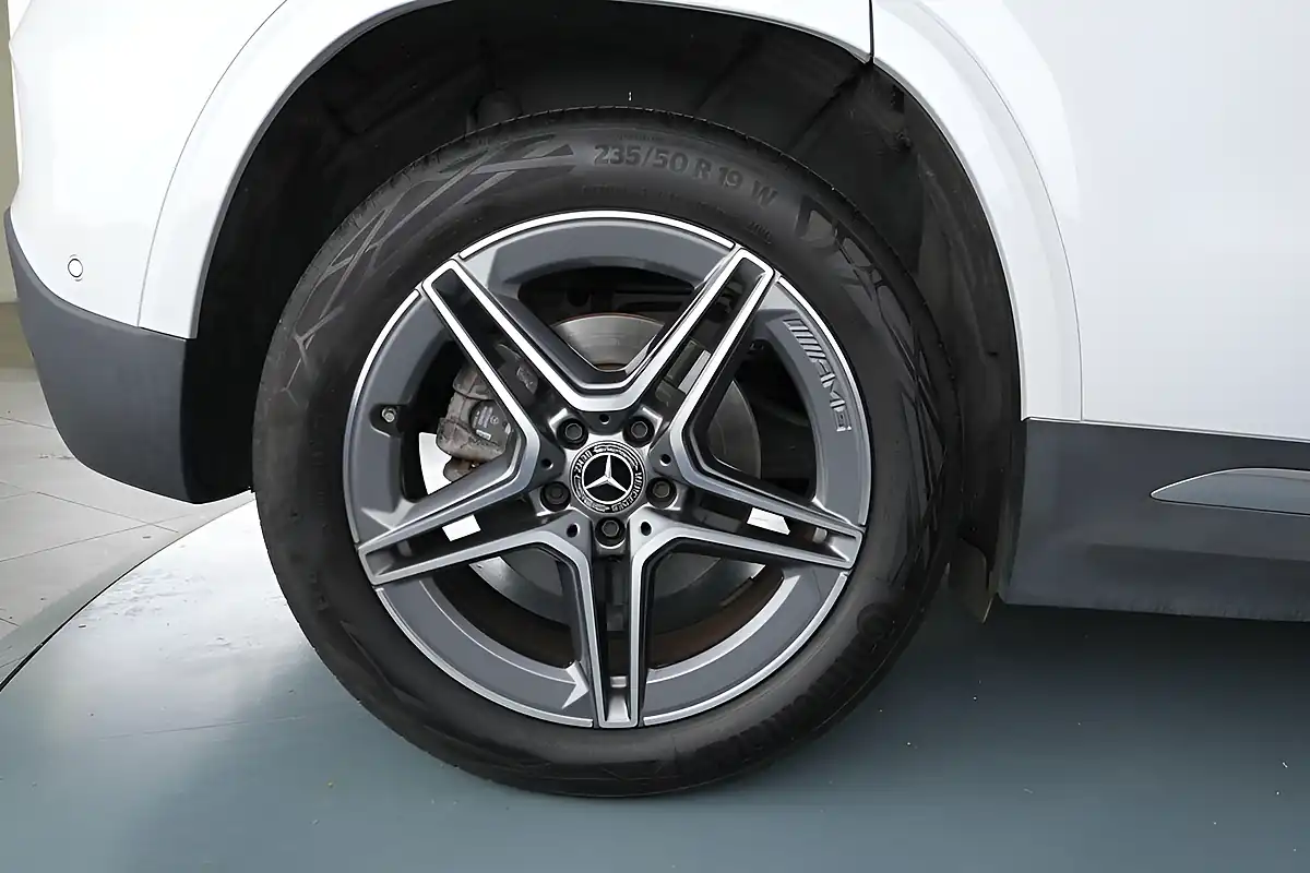 Used 2023 Mercedes-Benz Gla AMG Line Premium White - Interior and Exterior details 12