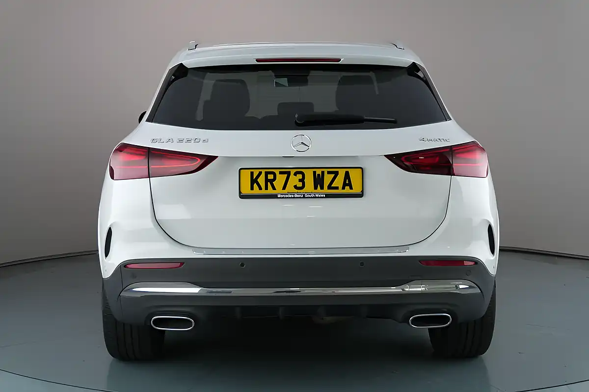 Used 2023 Mercedes-Benz Gla AMG Line Premium White - Interior and Exterior details 6