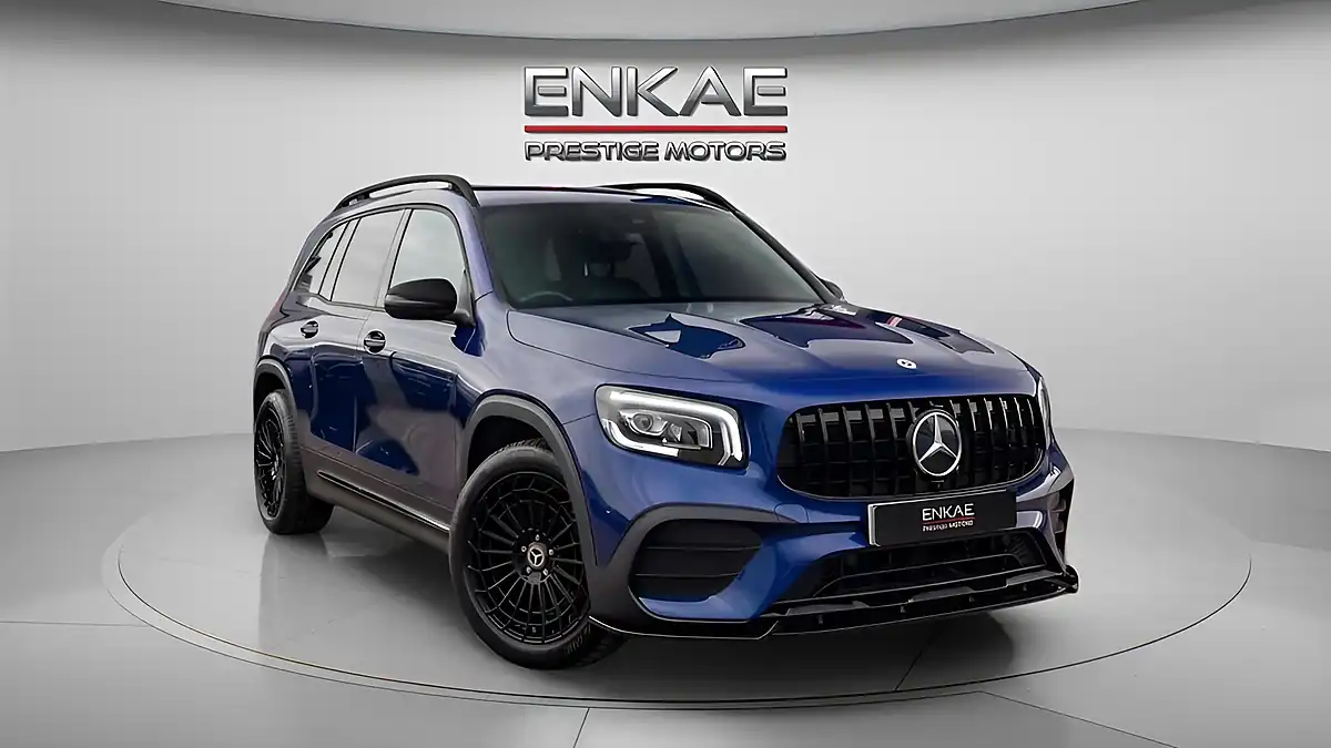 Used 2023 Mercedes-Benz Glb AMG Line (executive) Blue - Front View