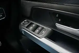 Used 2023 Mercedes-Benz Glb AMG Line (executive) Blue - Interior and Exterior details 16