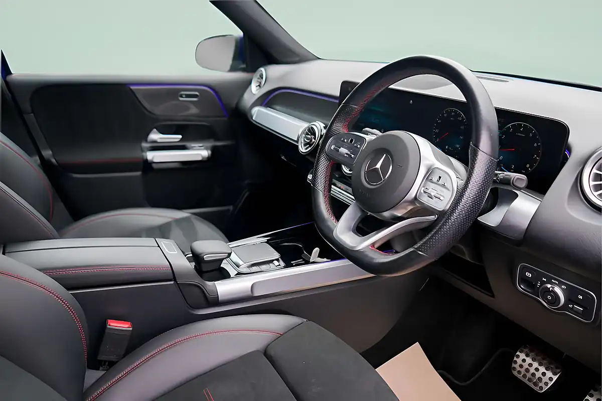Used 2023 Mercedes-Benz Glb AMG Line (executive) Blue - Interior and Exterior details 2