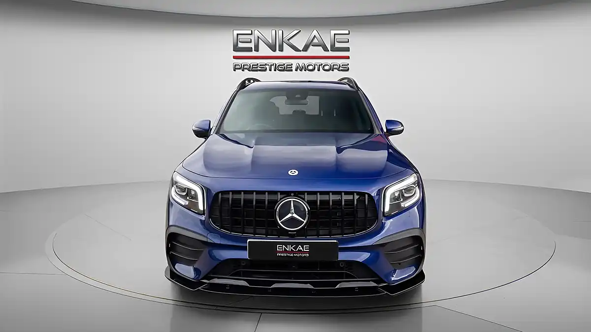 Used 2023 Mercedes-Benz Glb AMG Line (executive) Blue - Interior and Exterior details 8