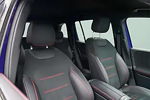 Used 2023 Mercedes-Benz Glb AMG Line (executive) Blue - Interior and Exterior details 9