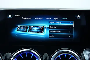 Used 2023 Mercedes-Benz Glb AMG Line Executive Grey - Interior and Exterior details 17