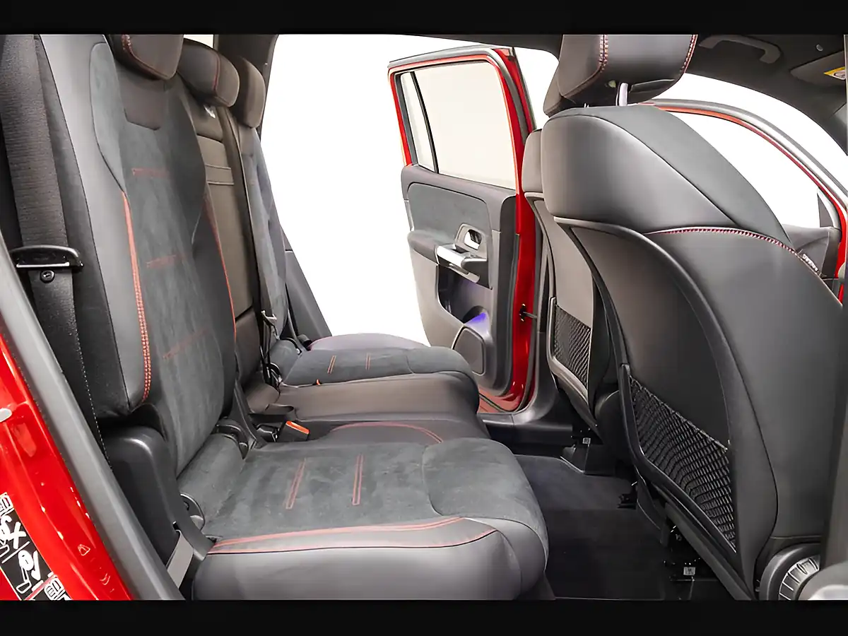 Used 2023 Mercedes-Benz Glb AMG Line (executive) Red - Interior and Exterior details 11