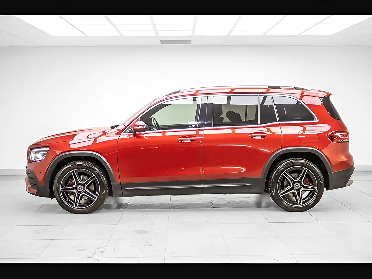 Used 2023 Mercedes-Benz Glb AMG Line (executive) Red - Interior and Exterior details 2