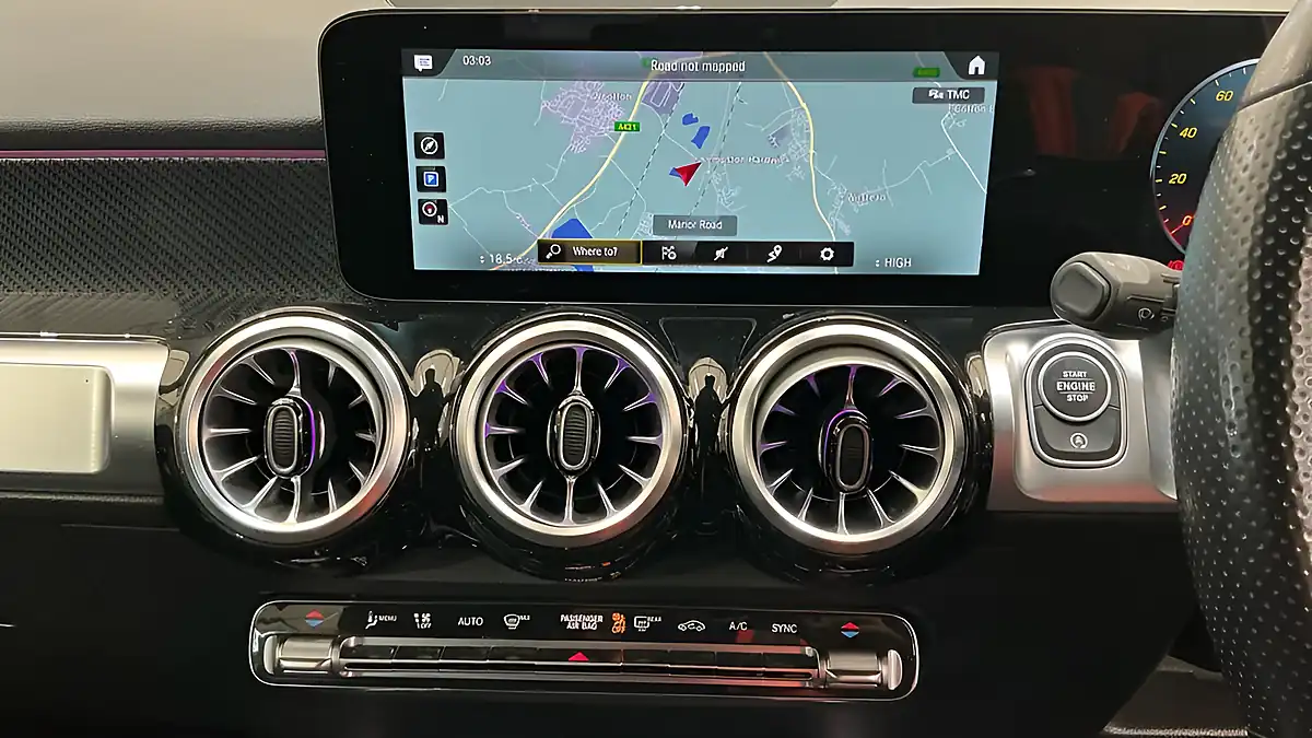 Used 2023 Mercedes-Benz Glb AMG Line (executive) White - Interior and Exterior details 3