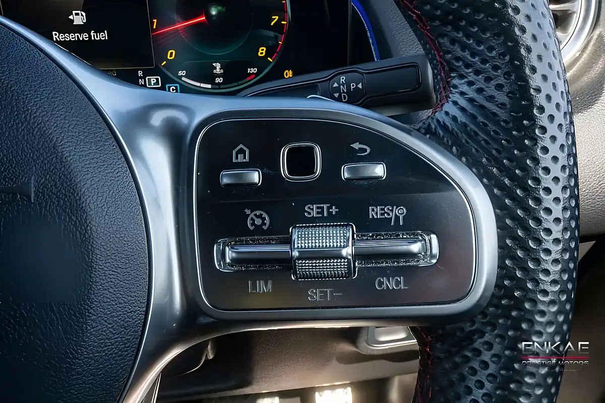 Used 2023 Mercedes-Benz Glb AMG Line (premium) Grey - Interior and Exterior details 11
