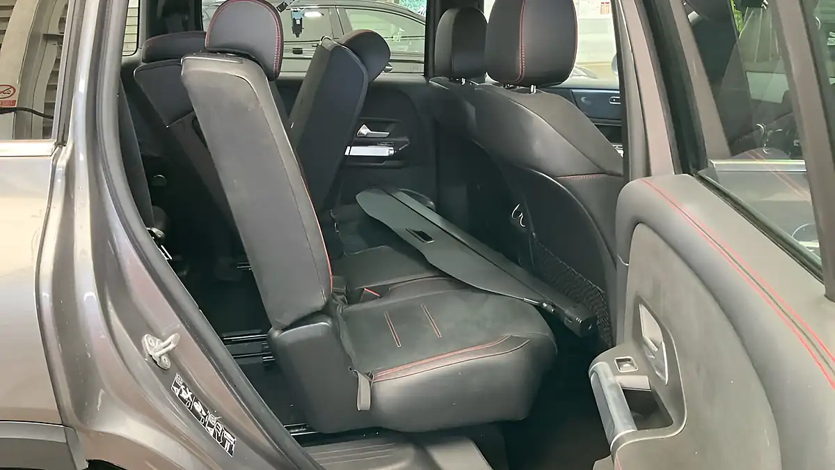 Used 2023 Mercedes-Benz Glb AMG Line (premium) Grey - Interior and Exterior details 8