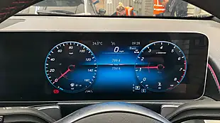 Used 2023 Mercedes-Benz Glb AMG Line (premium) Grey - Interior and Exterior details 9