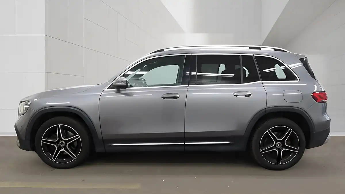 Used 2023 Mercedes-Benz Glb AMG Line (premium) Grey - Interior and Exterior details 6