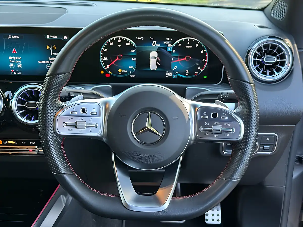 Used 2023 Mercedes-Benz Glb AMG Line (premium) Grey - Interior and Exterior details 16