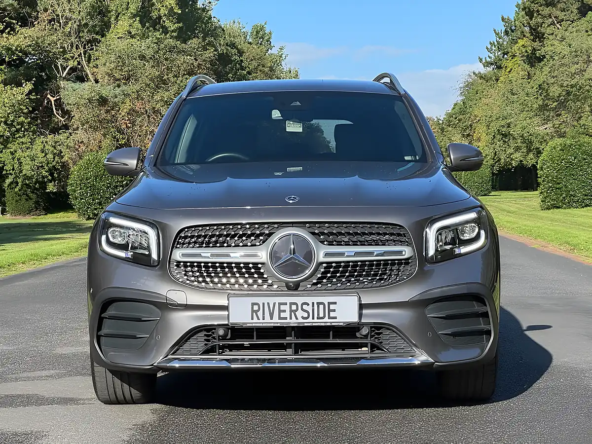 Used 2023 Mercedes-Benz Glb AMG Line (premium) Grey - Interior and Exterior details 6