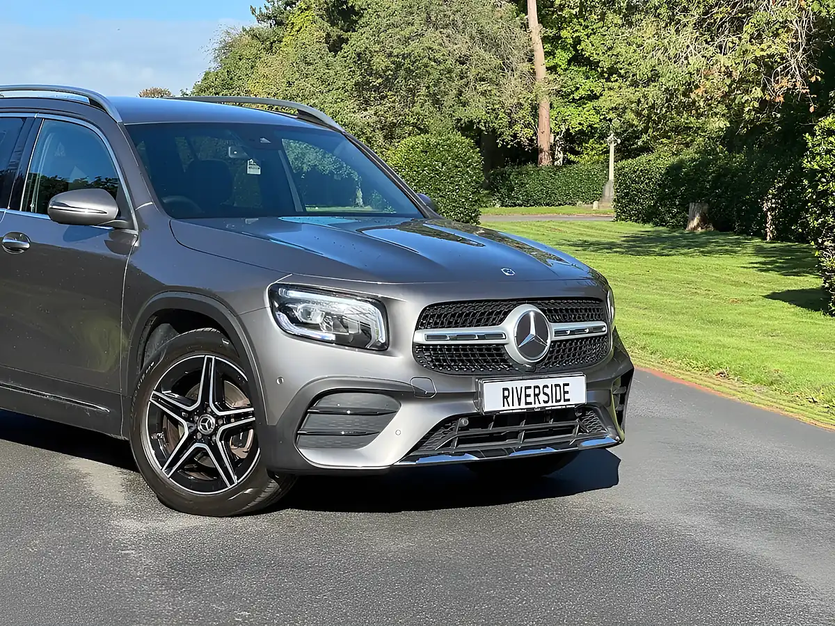Used 2023 Mercedes-Benz Glb AMG Line (premium) Grey - Interior and Exterior details 7