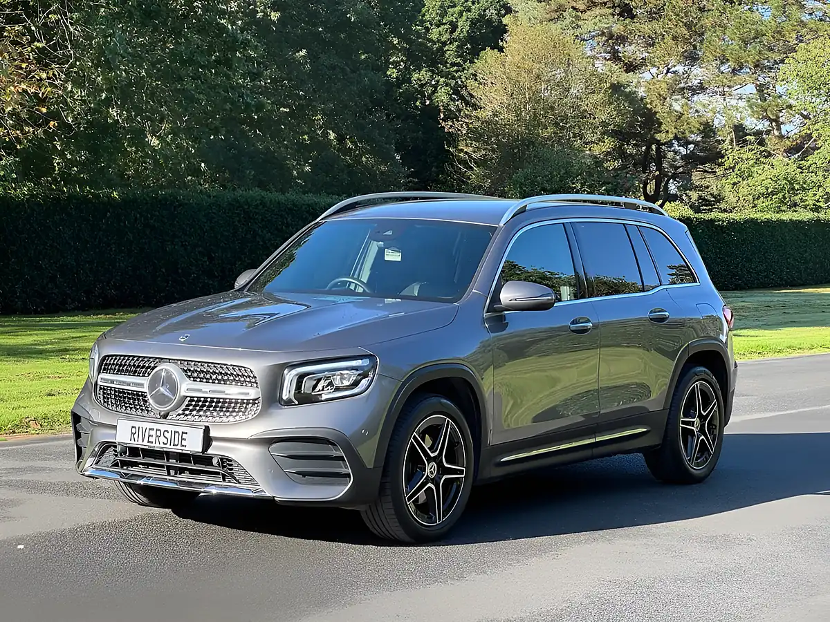 Used 2023 Mercedes-Benz Glb AMG Line (premium) Grey - Interior and Exterior details 8