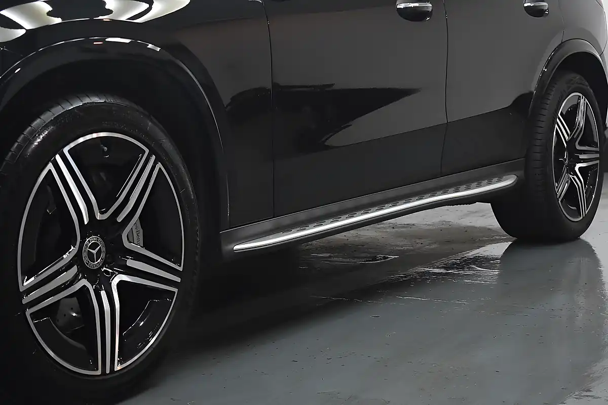 Used 2023 Mercedes-Benz Glc AMG Line Black - Interior and Exterior details 8